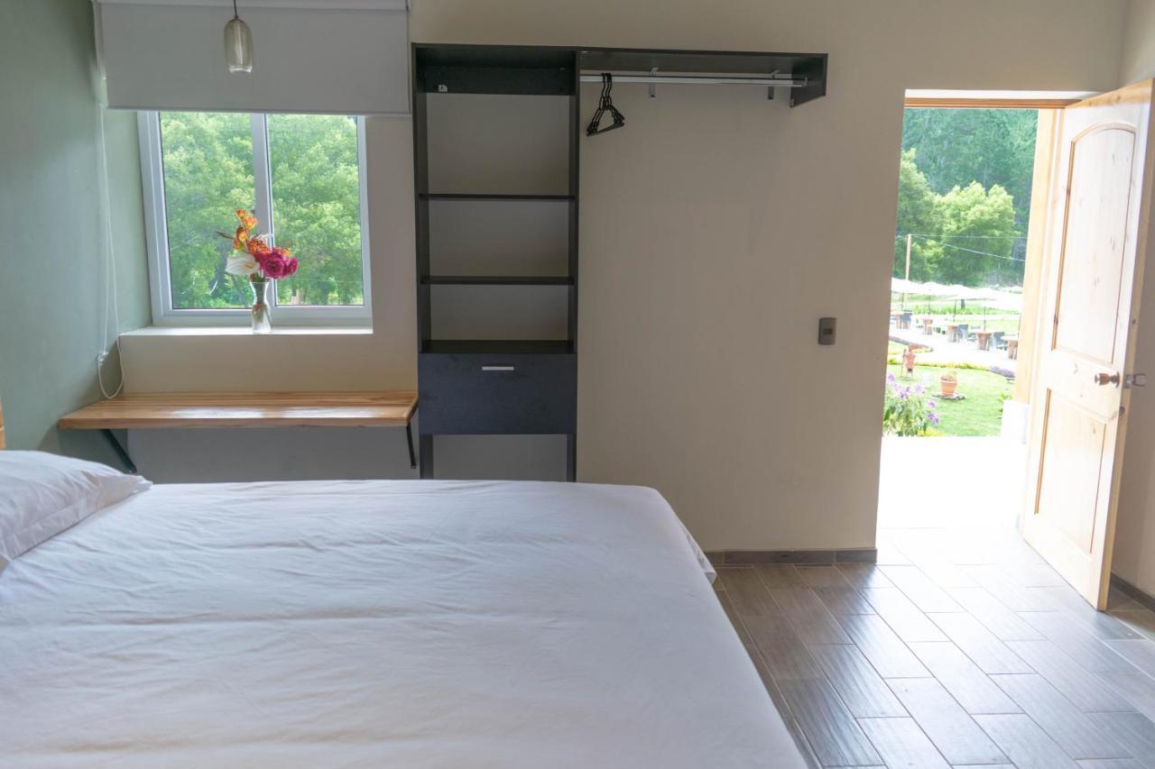 Casa Montana Hotel ชิชิคัสเตนังโก ภายนอก รูปภาพ